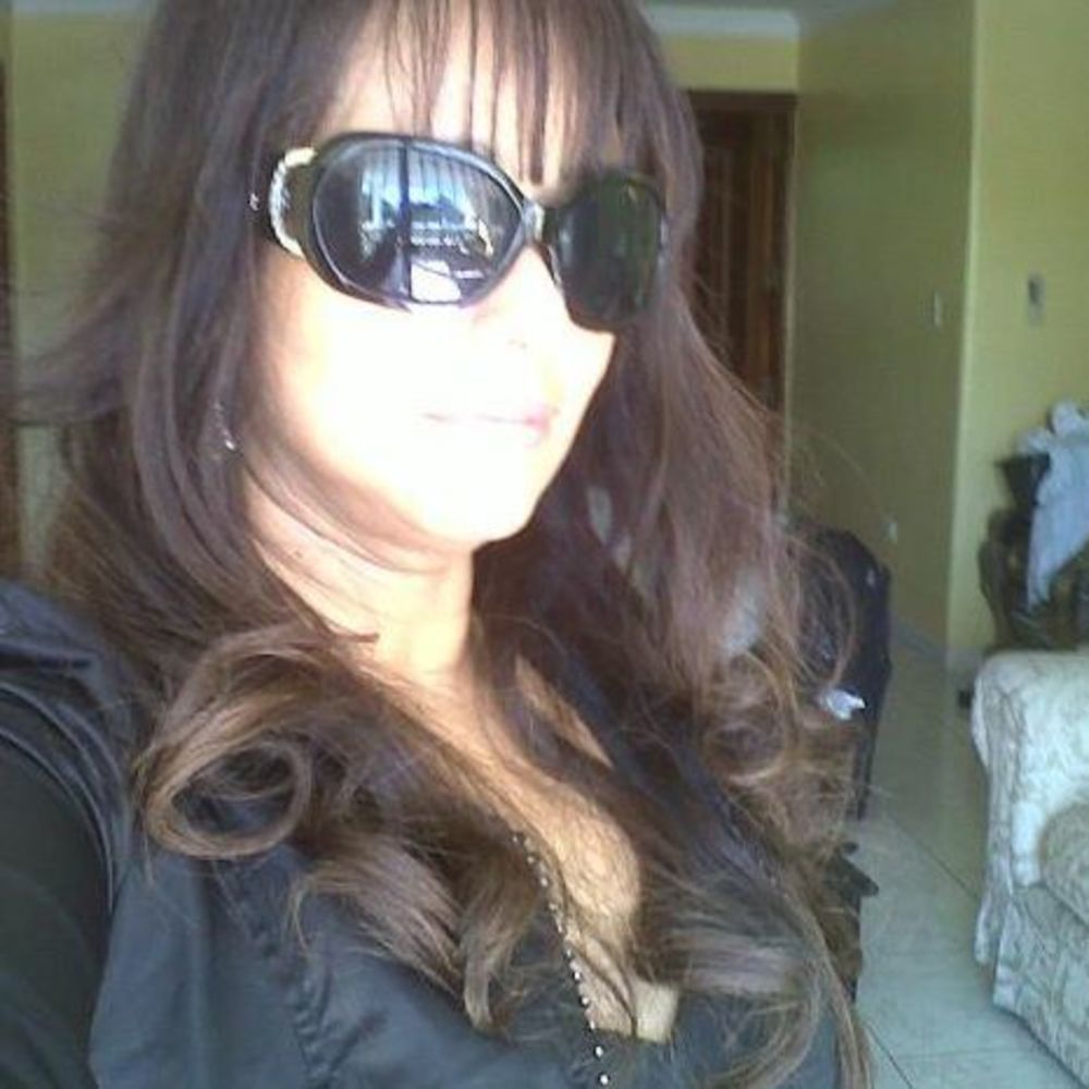 Meet your Posher, Persida